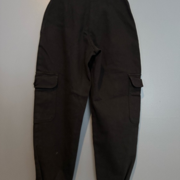 Aritzia- Wilfred Free Modern Cargo Pant- Size 0 - Picture 4 of 6